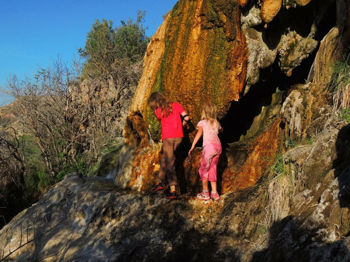Cueva Alfano Vila Freila Exterior foto